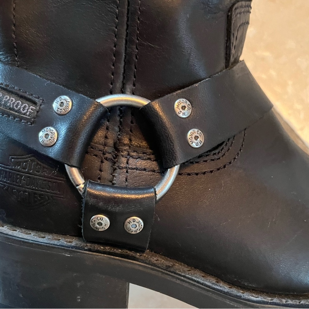 Harley-Davidson Black Leather Boots with Ring Detail